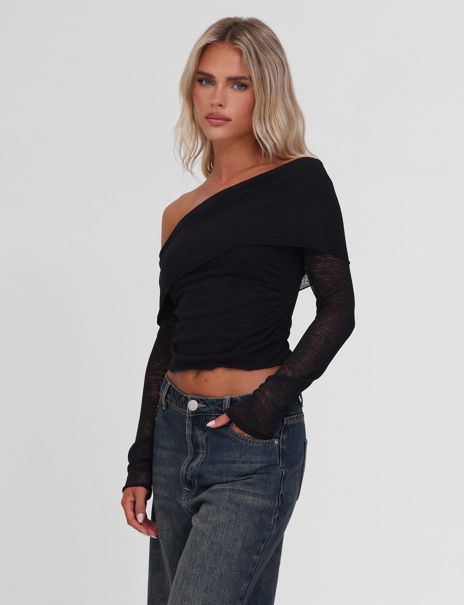 VERA TOP - BLACK - Image 7