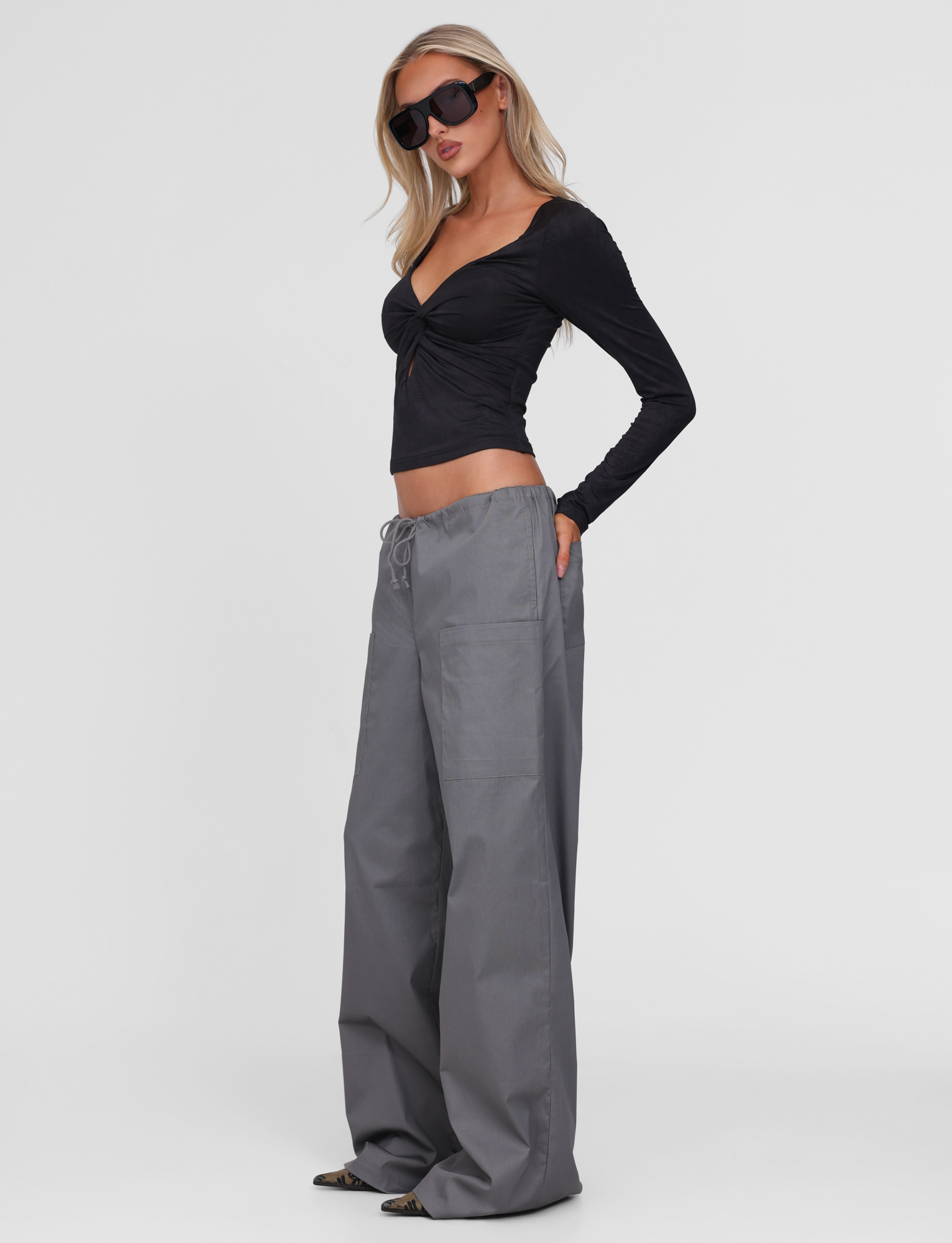 TYSHA PANT - CHARCOAL - Image 4