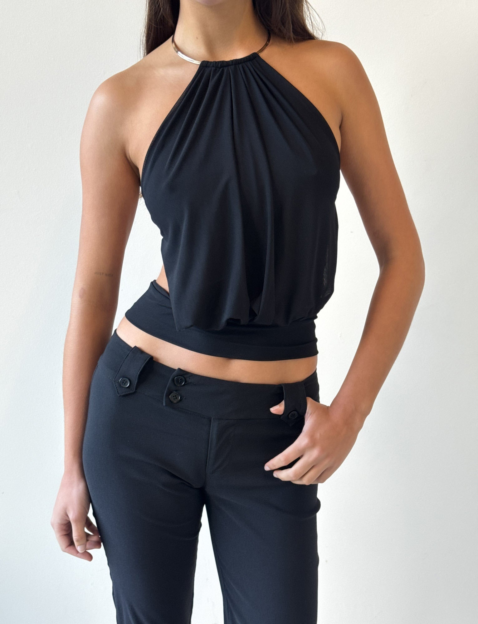 EVANNA TOP - BLACK - Image 2