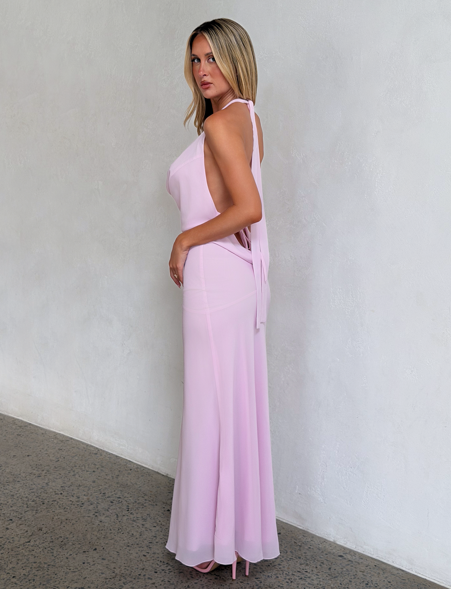 ZYLA MAXI DRESS - BABY PINK - Image 5
