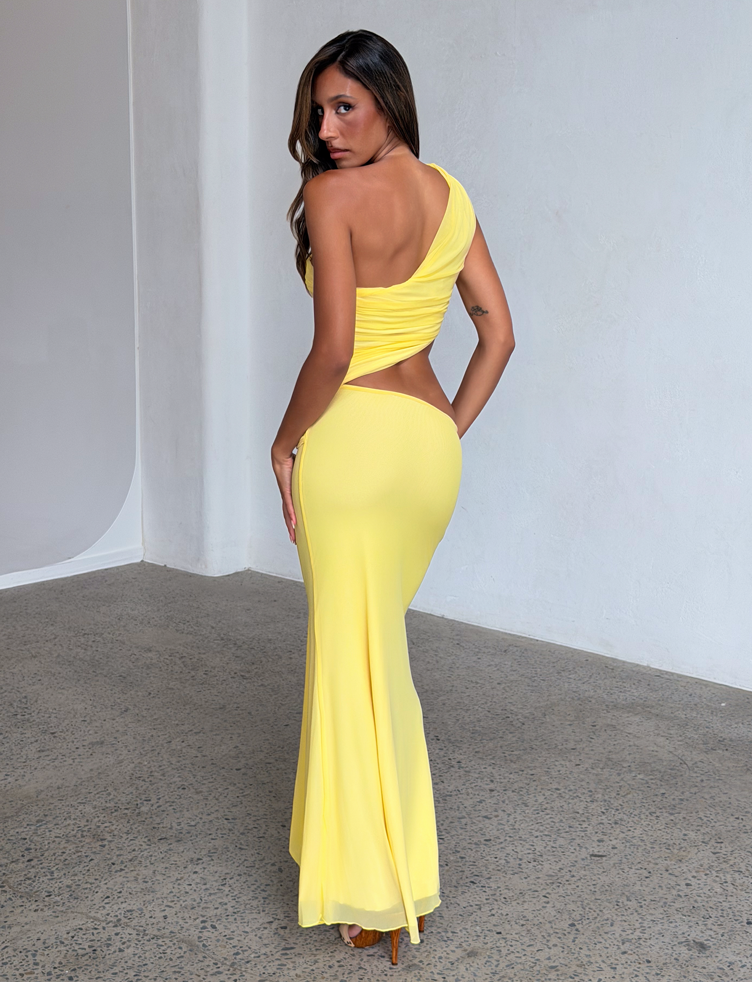 COBI 2.0 MAXI DRESS - BUTTER YELLOW - Image 3