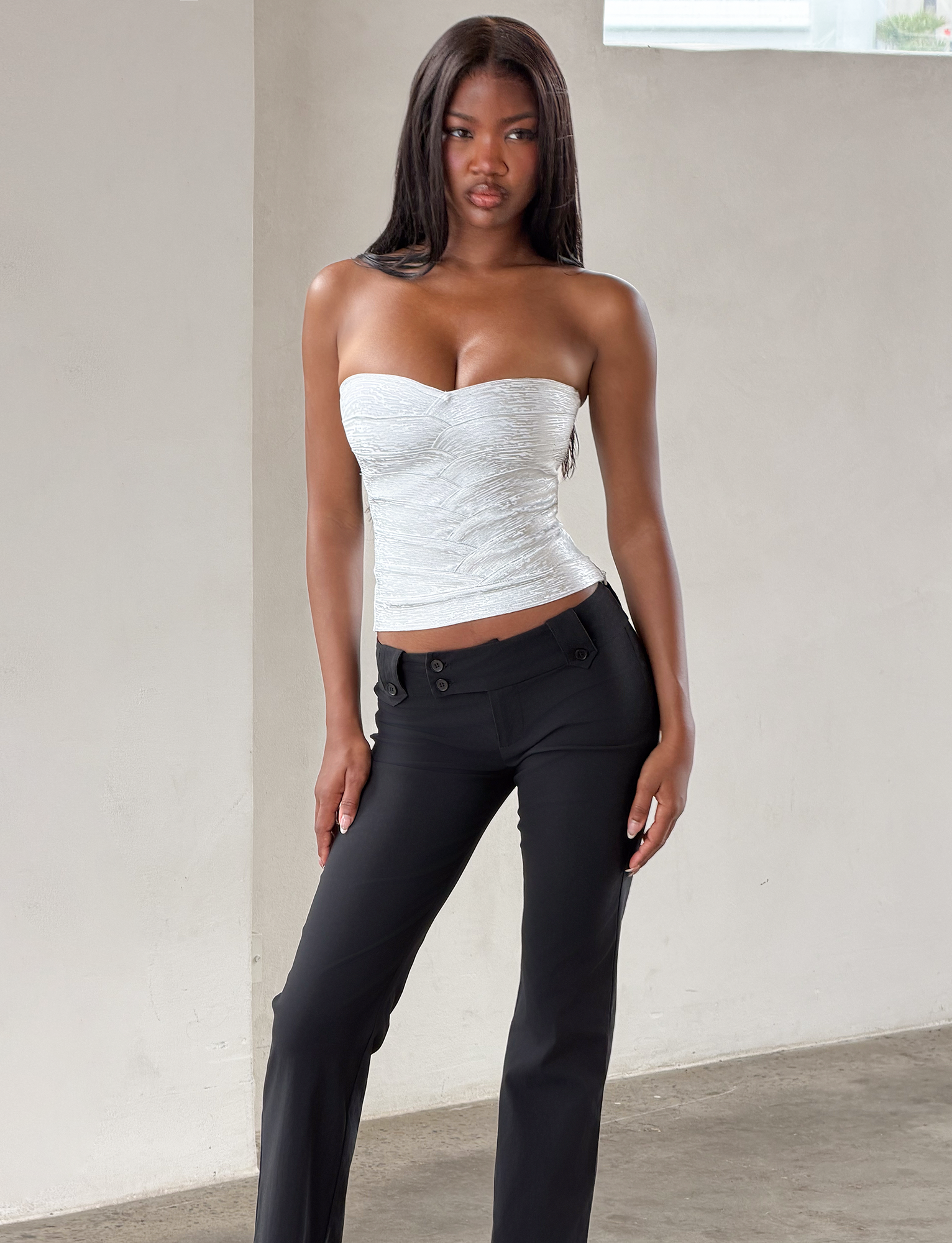 NIYA METALLIC BANDAGE TOP - LIQUID SILVER - Image 4