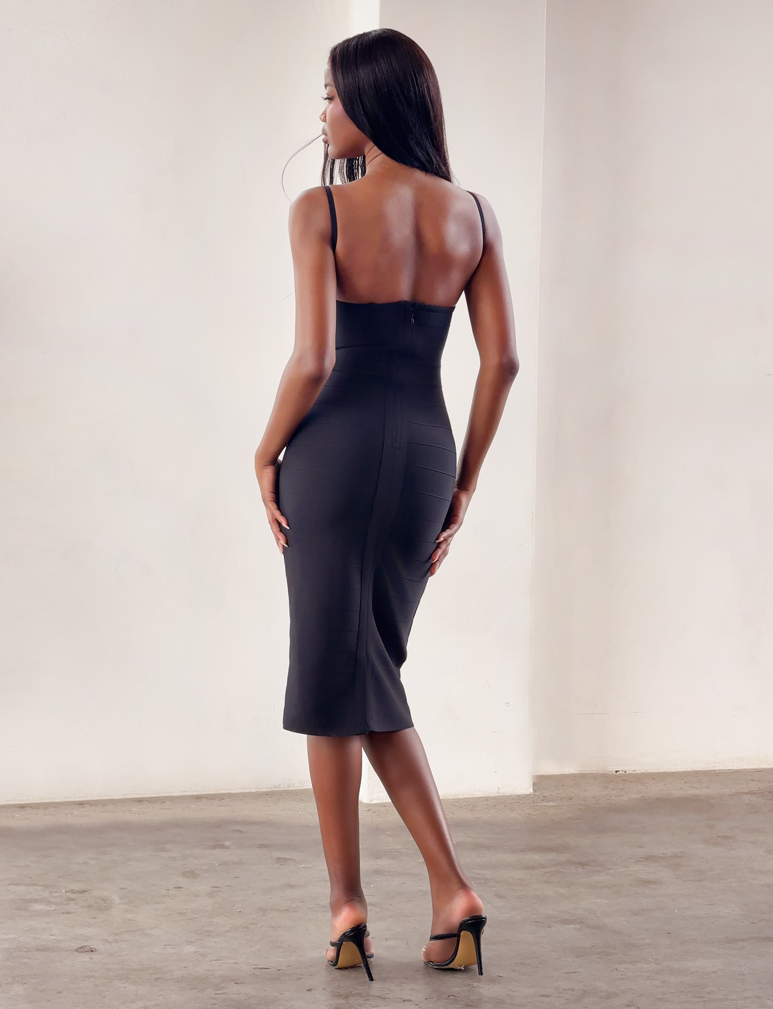 MIDORI MIDI BANDAGE DRESS - BLACK - Image 6