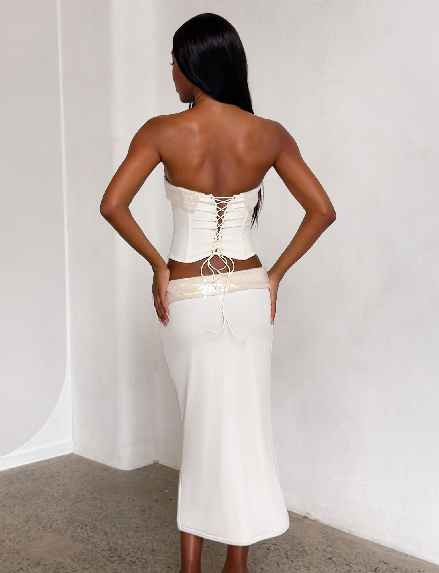 CHARLYZE MIDI SKIRT - CREAM - Image 5